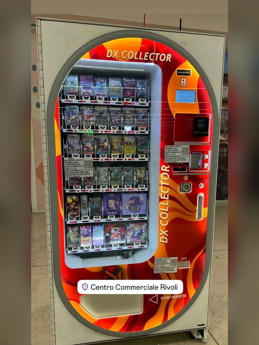 Distributore personalizzato DX Collector al centro commerciale di Rivoli